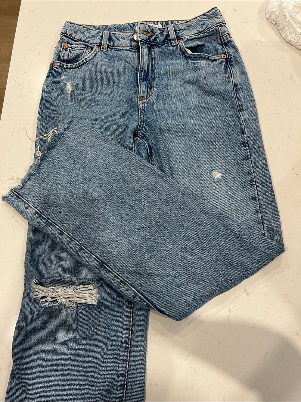 Garage Distressed Boyfriend Jeans in Light Blue